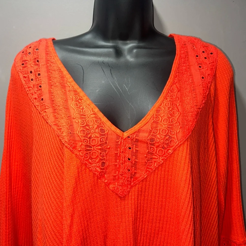 𐙚⋆˚✿˖° Boho Red Lace-Trimmed Top 𐙚⋆˚✿˖° - Picture 3 of 8